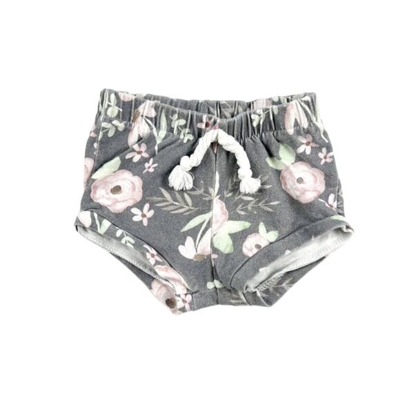 Made By Molly Floral Shorties - Picture 1 of 5